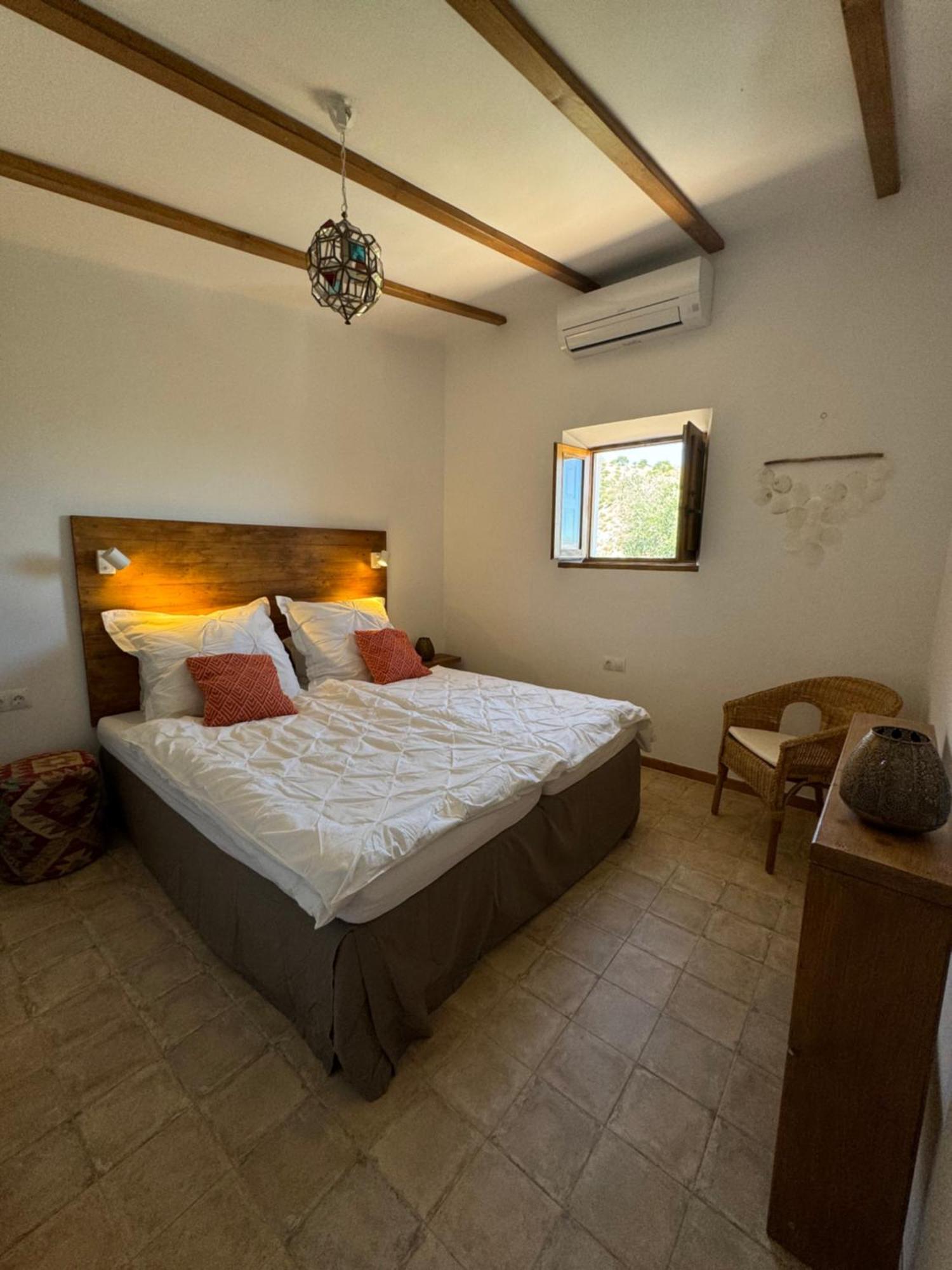 Santa Teresa Bed & Breakfast Andalusien Pizarra Exterior photo